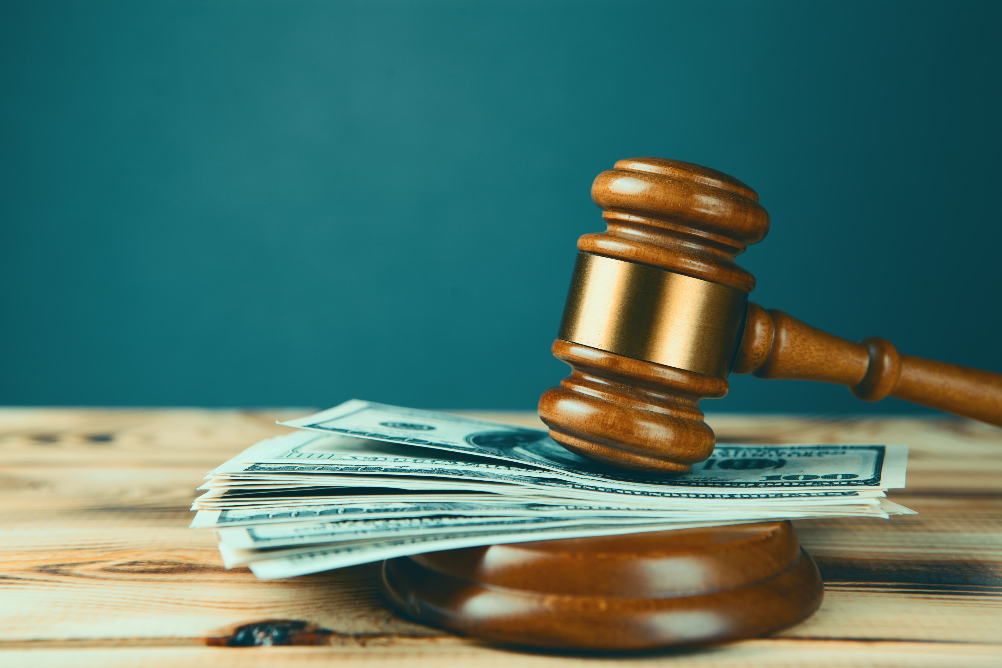 Slika za područje rada: BANKARSKO I FINANCIJSKO PRAVO